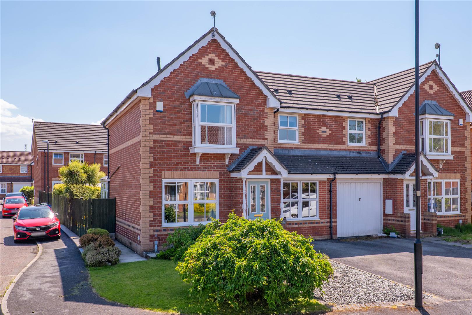 3 bed property in Belfry Close, Chorley
